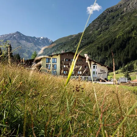 Hotel Genusshotel Sonnblick Sankt Leonhard im Pitztal