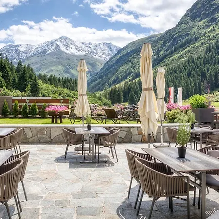 Genusshotel Sonnblick 4* Sankt Leonhard im Pitztal