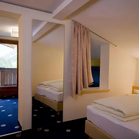 Ξενοδοχείο Sonnblick 4*