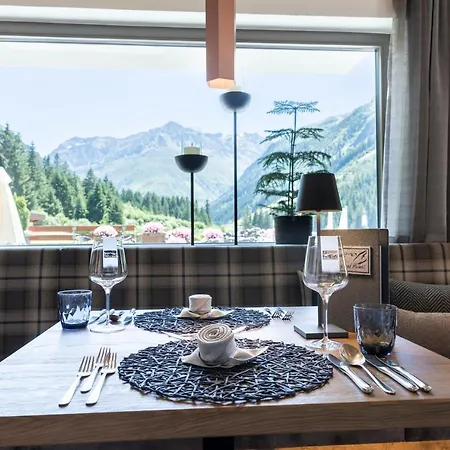 Genusshotel Sonnblick 4* Sankt Leonhard im Pitztal