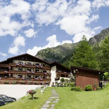 Genusshotel Sonnblick ホテル